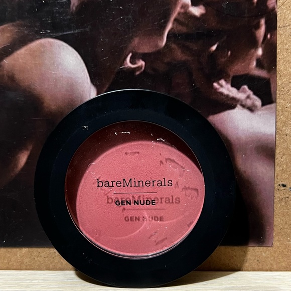 3/$20 BareMinerals GenNude Blush - Picture 2 of 3
